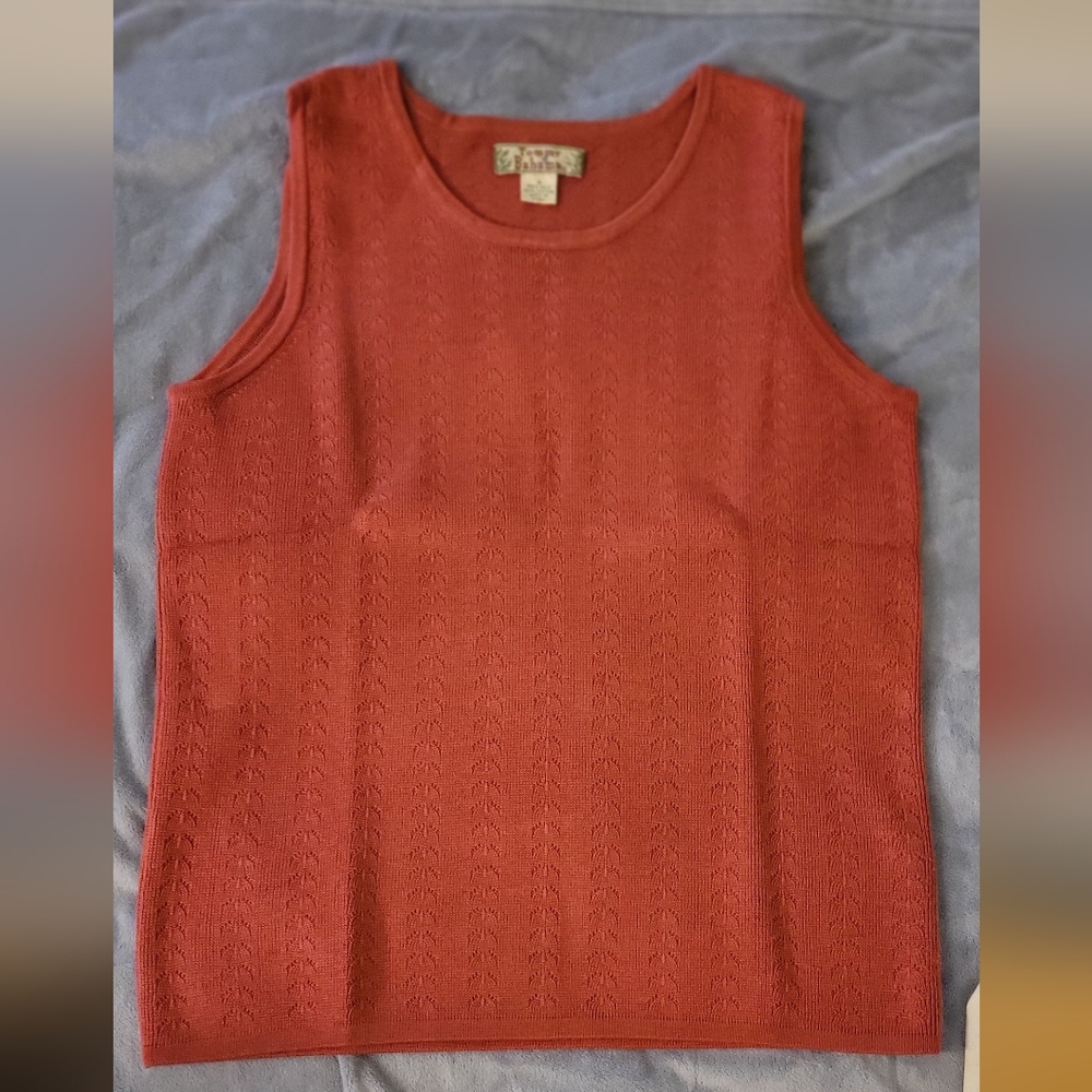 Tommy Bahamas matching top and sweater